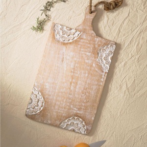 Elegante Tabla de Cortar de Madera de Abedul con Diseño de Cítricos Impreso a Mano, Acabado Liso, Ligera, Duradera y Segura para Alimentos - Product Image 2