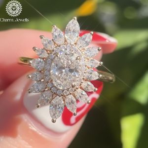 Bague de fiançailles ovale en moissanite pour femme Charm_Jewells, plaqué or 10 carats, argent 925, sertissage à griffes, certifiée IGI, 3g - Product Image 6