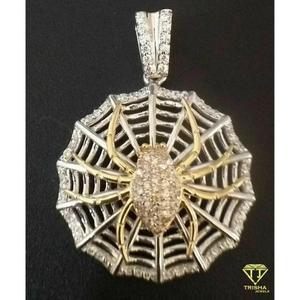 Pendentif Araignée Premium Sertie de Diamants pour Hommes et Femmes avec Diamants de Laboratoire Sertis à la Main - Product Image 5