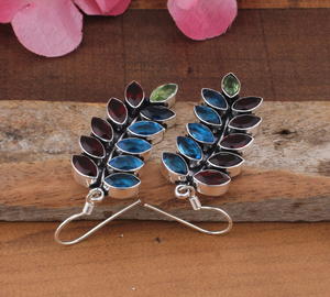 Boucles d'oreilles pendantes bohèmes en forme de goutte d'eau, grenat et topaze bleue, style feuille, argent 925, multi-pierres, style vintage victorien, vente en gros pour les fêtes - Product Image 2