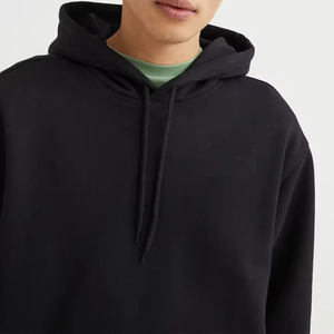 Sweat-shirt polaire zippé à capuche noir oversize pour homme, couleur unie, décontracté avec poche, manches classiques, hiver, logo frontal - Product Image 3