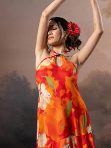 Vestido Midi para Mujer, Sin Tirantes, Ecológico, con Volantes Decorativos, Directo de Fábrica, Plisado, Rojo, Georgette, Estampado Floral, Silueta Holgada - Product Image 3