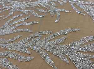 Tissu en dentelle brodée à la main et perlée, best-seller, idéal pour les robes de soirée et la création de mode haute couture, disponible à un prix avantageux - Product Image 3