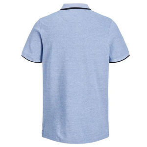เสื้อโปโลผู้ชายสีฟ้าอ่อน แต่งขอบคอตัดสี ผ้าฝ้ายระบายอากาศ แขนสั้นลำลอง เหมาะสำหรับกอล์ฟ เทนนิส ใส่ได้ในฤดูร้อน - Product Image 2