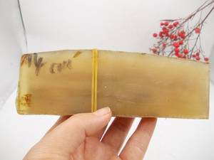 Cuchillo con escamas de cuerno de búfalo, artesanía natural ecológica para aplicaciones artísticas y coleccionables - Product Image 4