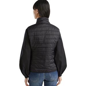 เสื้อแจ็คเก็ตแขนกุดผู้หญิงแบบสลิมฟิตสำหรับฤดูหนาว ผลิตตามสั่ง ขายส่ง ผลิตจากโพลีเอสเตอร์ 100% ดีไซน์ไม่มีแขน ซิปยาวเต็มตัว มีกระเป๋าข้าง - Product Image 6