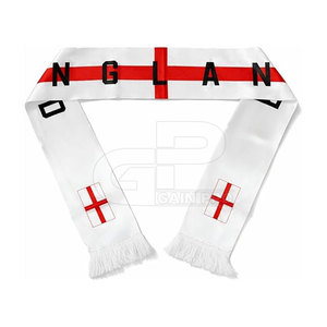 Écharpe de football classique en tissu doux et résistant, idéale pour les supporters, les événements sportifs en stade et les activités de plein air - Product Image 3