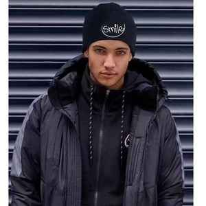 Gorro de Lana Unisex de Alta Calidad 2026, Gorro de Invierno con Letras Bordadas, Gorro de Punto Cálido y Moderno para Exteriores - Product Image 6