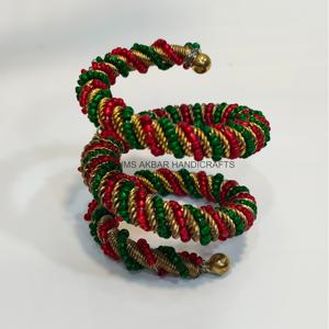 Anneaux de serviette perlés multicolores personnalisés – Magnifique design pour mariages, fêtes et décoration intérieure – Porte-serviettes - Product Image 3