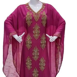 2024 Dubaï marocain Design traditionnel musulman Caftan magnifiquement coloré avec des perles de pierre de travail manuel robes accessoire - Product Image 1
