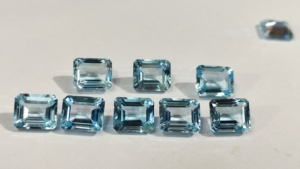 พลอยโทแพซสีฟ้าสดใสทรงแปดเหลี่ยมเจียระไนแบบ Step Cut - ขนาดปรับเทียบ 4x6 มม. พลอยโทแพซเจียระไนแบบหลวม ราคาขายส่งสำหรับแหวนและจี้ - Product Image 6