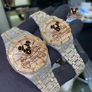 Montre en diamant moissanite la plus vendue, élégante montre-bracelet avec décoration de pierres étincelantes pour les occasions décontractées et formelles - Product Image 1