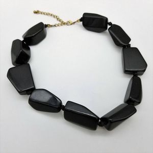 Unique Handmade Resin Pendant <b>Necklace</b>, Trendy Colorful Fashion Jewelry for Women, Lightweight <b>Statement</b> <b>Necklace</b> for Party - Product Image 6
