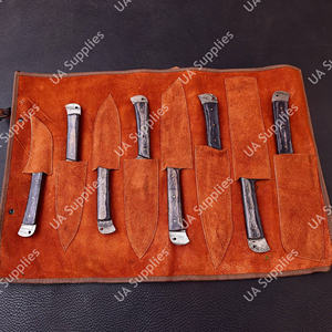 Juego de 8 cuchillos de chef profesionales de acero de Damasco con mango de madera, hojas martilladas hechas a mano y ecológicas - Product Image 5