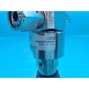 Parker VERIFLO SQMICRO302PFSFF 45700551PA Utilisé comme pièce détachée d'équipement semi-conducteur d'occasion - Product Image 2