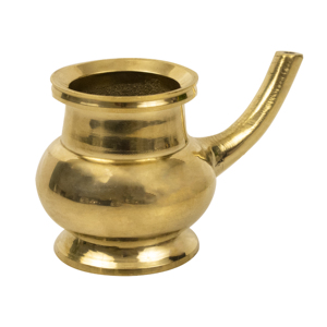 Pot à eau traditionnel en laiton Kerala Kindi avec bec verseur pour Abhishekam, Thirtham et les rituels du temple - Product Image 4