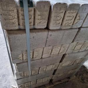 Briquettes de bois RUF / Briquettes de bois de chêne RUF / Briquettes de bois RUF d'Ukraine / Briquettes de sciure de bois - Product Image 3