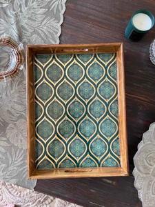 Grand plateau rectangulaire en bois émaillé - Élégant, fait main, écologique, passe au lave-vaisselle par madiha art and crafts - Product Image 5