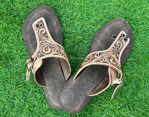Real Handmade Genuine <b>Women</b> Western Stylish Tooled <b>Leather</b> Casual Outdoor Flipflop Flat Flower Footwear Open Brown Toe Sandals - Product Image 3