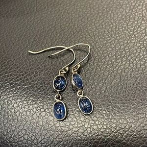 Boucles d'oreilles pendantes en argent sterling et kyanite, bijoux pour femmes faits à la main, élégants et luxueux, cadeau de mode pour anniversaire, fiançailles, mariage - Product Image 1