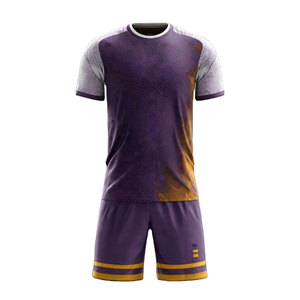 ชุดกีฬาฟุตบอลพิมพ์ลายระบายอากาศดี  แบบสั่งทำพิเศษด้วยเทคนิค Sublimation คุณภาพสูง แห้งเร็ว พร้อมกางเกงขาสั้น - Product Image 6