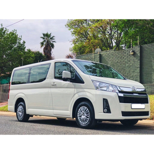 Toyota Quantum d'occasion, propre et entièrement entretenu, avec jantes en alliage, tableau de bord moderne et sièges confortables - Product Image 6