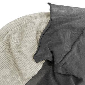 Camiseta Oversize Gris de Manga Corta para Hombre con Estampado de Corona de Espinas y Contraste Blanco, Estilo Urbano con Capa de Manga Larga, Jersey de Cuello Redondo - Product Image 6
