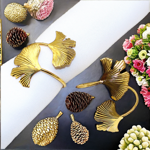 Anneaux de serviette en métal doré en forme de feuille de Ginkgo, largeur personnalisable, en stock pour restaurants et événements familiaux - Product Image 2