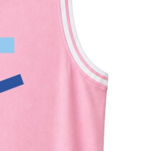 เสื้อบาสเก็ตบอลปักโลโก้ Pink JJ สำหรับผู้หญิง แบบแขนกุด คอวี แต่งขอบสีขาว สำหรับชุดทีมแบบสั่งทำ - Product Image 4