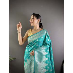 Sari de Seda Lichi Vaishali Banarasi para Vestidos de Noche - Product Image 5