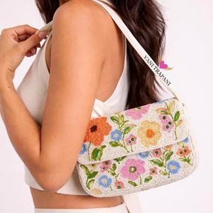 Bolso de hombro floral colorido con cuentas, bolso de mano hecho a mano con cuentas de semillas y flores, bolso de jardín primaveral estilo Cottagecore, floral en tonos pastel - Product Image 5