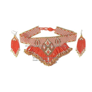 Collar Gargantilla con Borla/ Collar Gargantilla Africano Masai Hecho a Mano con Cuentas - Product Image 2