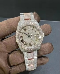 Montre de luxe pour homme en acier inoxydable sertie de diamants, 38 mm, ronde, analogique, quartz, avec verre saphir et fermoir pliant - Product Image 3