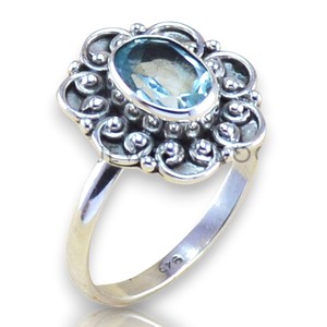 Anillos de piedras preciosas de Topacio Azul en plata de ley 925 con diseño original joyería fina hecha a mano al por mayor anillos de plata a granel - Product Image 1