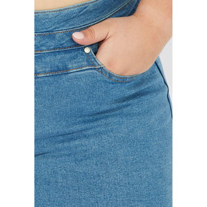 Shorts de mezclilla ajustados de tiro alto con 3 botones, dobladillo plegado, lavado en frío, transpirables, color azul, para mujer, personalizados - Product Image 4