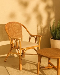 Chaise de salle à manger moderne en teck tressé à la main avec coussin en lin, style côtier, qualité export - Product Image 2
