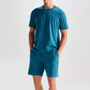 Ensemble de survêtement d'été pour homme, 2 pièces, personnalisé, imprimé, style vintage, respirant, séchage rapide, t-shirt et short décontractés - Product Image 2