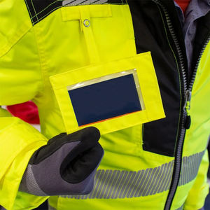 Chaqueta de Seguridad Reflectante de Alta Visibilidad para Trabajo en Invierno, con Capucha, Resistente, Color Verde, para Tráfico Vial, de Poliéster - Product Image 5