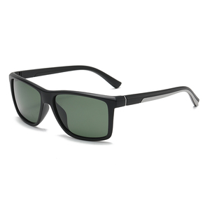 Gafas de Sol Unisex de Diseño Cuadradas Clásicas Casuales Ligeras con Lentes Polarizadas TAC, Novedad RTS, Tendencia 2026 - Product Image 3