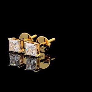Pendientes de Diamantes Cultivados en Laboratorio con Corte Princesa de 0.50ct, Oro de 14K, Joyería Minimalista para Compromiso, Boda y Uso Diario, Regalo para Mujer - Product Image 6