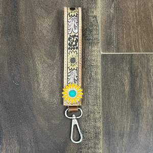 พวงกุญแจหนังวัวแท้ลายดอกทานตะวัน งานแฮนด์เมด พร้อมจี้ Concho สไตล์คาวบอยตะวันตก ของขวัญสุดพิเศษ (OEM ODM) - Product Image 6