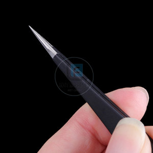 Pinces à cils en acier inoxydable de haute qualité, faites à la main - Réutilisables et durables - Product Image 5