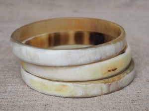 Handcrafted Eco-friendly Buffalo Horn <b>Set</b> High-Polish Horn Cuff <b>Bangle</b> Customized Size Agate <b>Bangles</b> Natural Color - Product Image 6