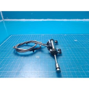 Cylindre pneumatique miniature SMC CDJ1B15-30, utilisé comme pièce détachée pour équipement semi-conducteur Legacy - Product Image 6