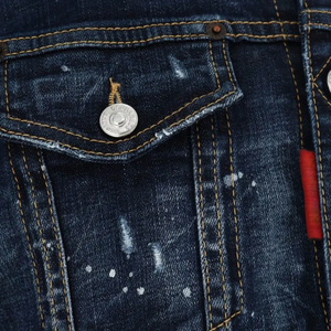 เสื้อแจ็คเก็ตยีนส์ผ้าฝ้ายพิมพ์ลายแฟชั่นทนทานสำหรับผู้ชาย ออกแบบมาเพื่อผู้ชาย พร้อมบริการสกรีนโลโก้ตามสั่ง - Product Image 4