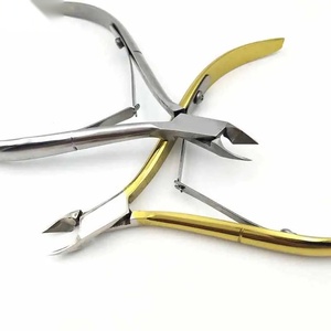 Cortauñas Profesional de Acero Inoxidable con Punta Plana y Afilada de 10.0 MM, Estilo Clásico, Herramienta para Uñas de Adultos, Empaque en Caja de Regalo - Product Image 1