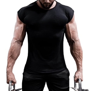 Vendeur chaud T-shirts pour hommes surdimensionnés professionnels T-shirts unis décontractés de bonne qualité pour les activités de plein air fabriqués au Pakistan - Product Image 1