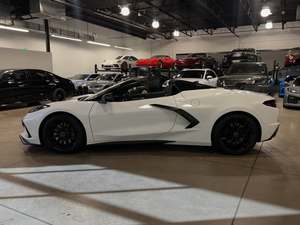 Chevrolet Corvette Stingray 3LT Usado 2025 - Product Image 3