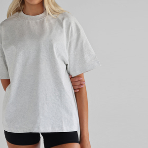 2026 New Arrival Women Oversized T-shirt Custom Graphic Crop <b>Top</b> Breathable T-shirt Active Short Sleeve T-Shirts Women - Product Image 4