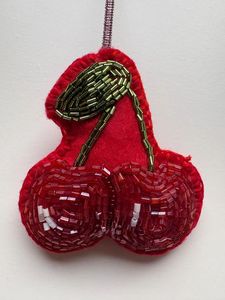 Adorno de copa de cóctel con cuentas hecho a mano, decoración bordada para colgar en el árbol de Navidad - Product Image 3